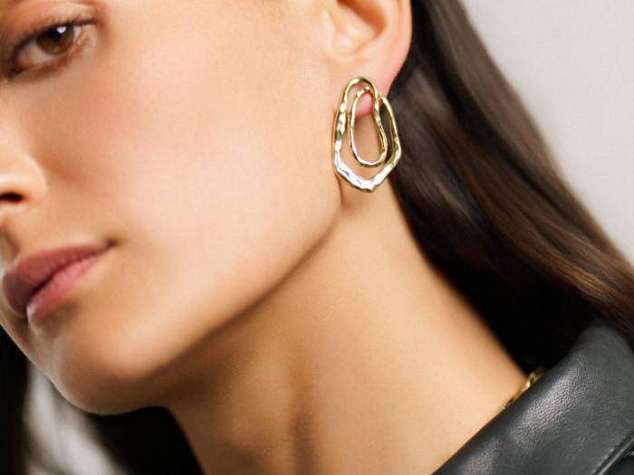 Earrings GUGGENHEIM in silver