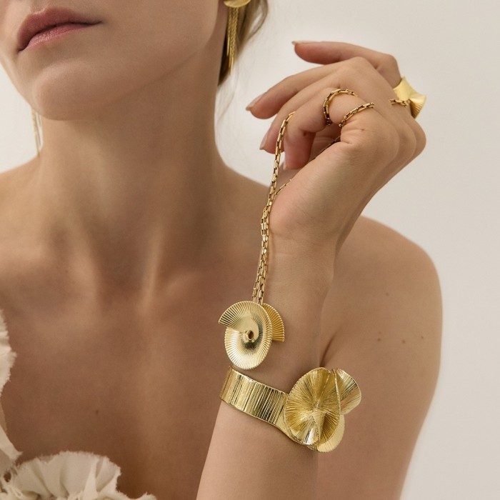 Brazalete de plata Endless