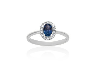 Anillo   en Oro blanco 18Kt y diamantes