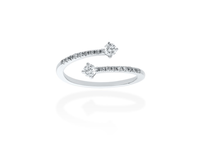 Anillo de oro con diamantes Tu y yo