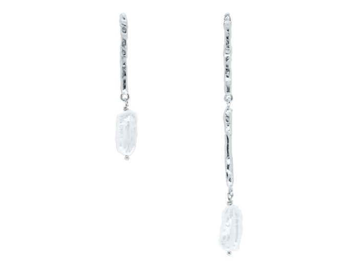 Pendientes de plata asimétrico con perlas
