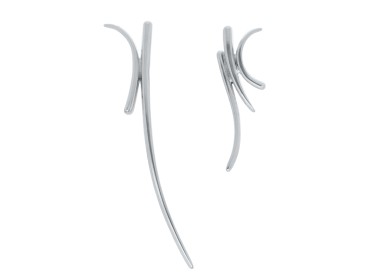 Pendientes de plata largos asimétricos