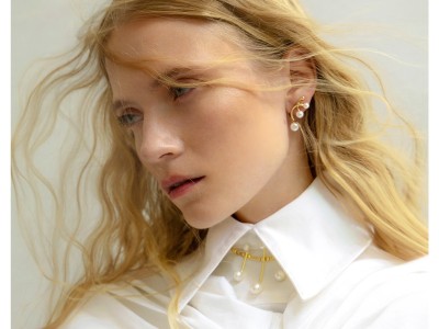 Pendientes de plata con perlas trepadores. YI