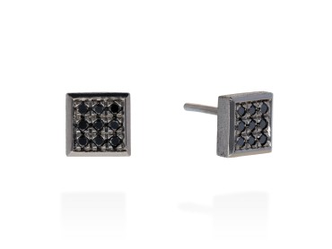 Pendientes cuadrados de plata y diamantes negros
