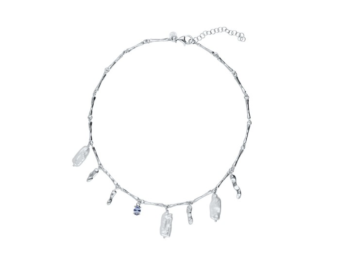 Gargantilla de plata con perlas y piedra azul