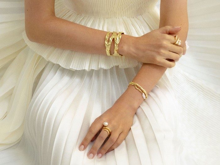 Pulsera de plata con perlas