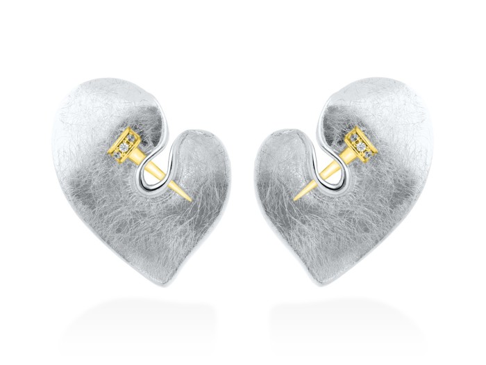 Pendientes de plata corazón. SILK