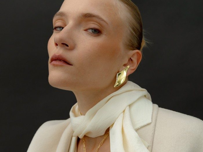 Pendientes de plata y circonitas. ETNA