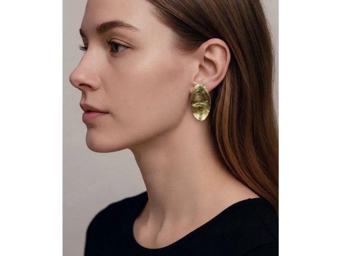 Pendientes de plata ovalado plano