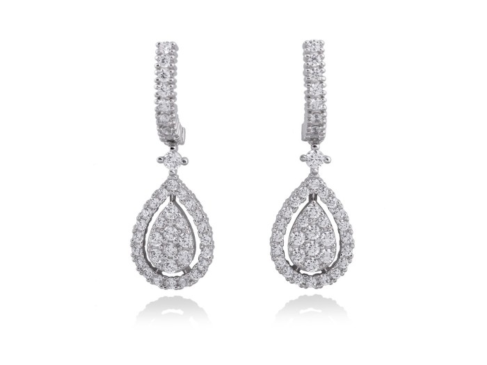 Pendientes de plata lágrima pavé