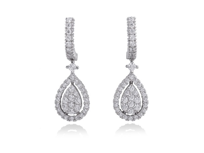 Pendientes de plata lágrima pavé
