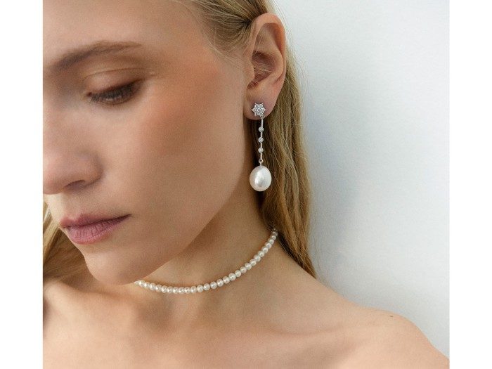 Choker de perlas