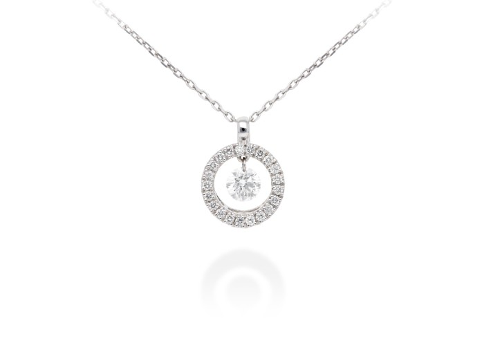 Necklace   in 18kt white Gold and diamonds