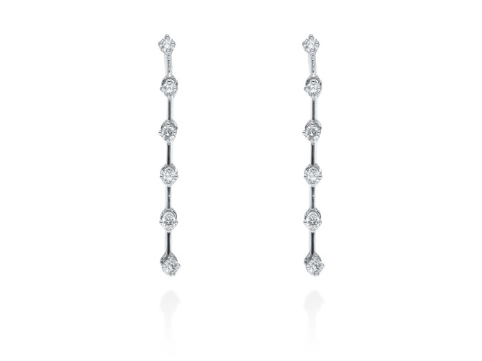 Pendientes largos de Oro 18Kt y diamantes