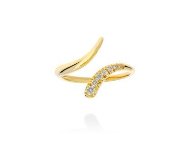 Anillo   en Oro amarillo 18Kt y diamantes