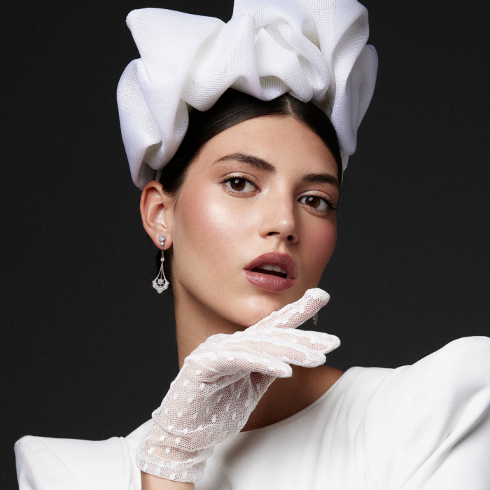 Pendientes de plata isabelino