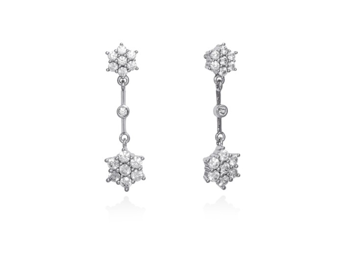 Pendientes de plata largo con doble roseta