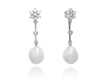 Pendientes de plata largos con perla y roseta