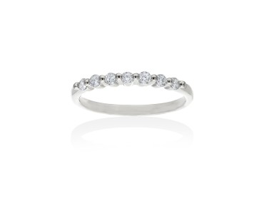 Ring   in 18kt white Gold and diamonds
