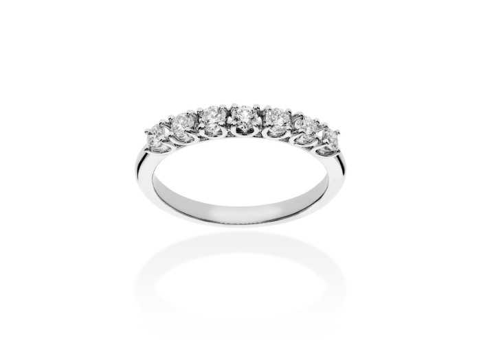 Ring   in 18kt white Gold and diamonds