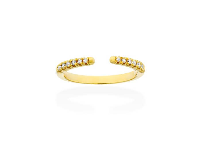 Anillo   en Oro amarillo 18Kt y diamantes