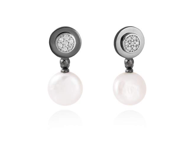 Earrings LEPERL pearl in black silver de Marina Garcia Joyas en plata Earrings in ruthenium and rhodium plated 925 sterling silver, white cubic zirconia and freshwater cultured pearls. (size: 2,5 cm.)