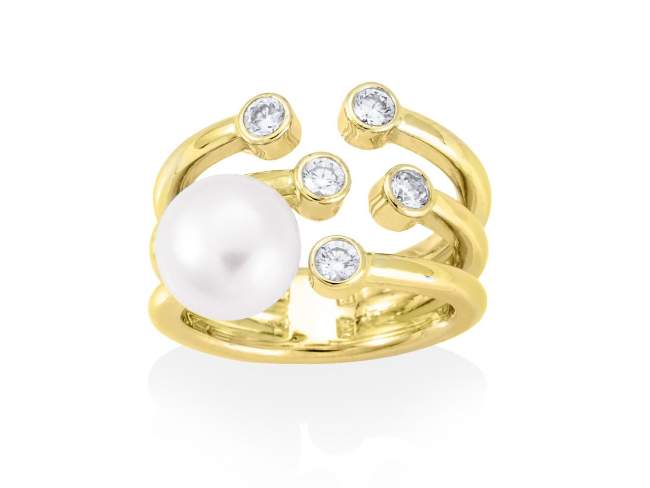 Ring HANOI pearl in golden silver de Marina Garcia Joyas en plata Ring in 18kt yellow gold plated 925 sterling silver with white cubic zirconia and freshwater cultured pearl.  