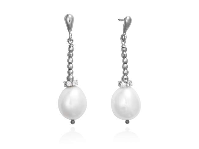 Earrings DONNA Pearl in silver de Marina Garcia Joyas en plata Earrings in rhodium plated 925 sterling silver, white cubic zirconia and freshwater cultured pearls. (length: 4 cm.)