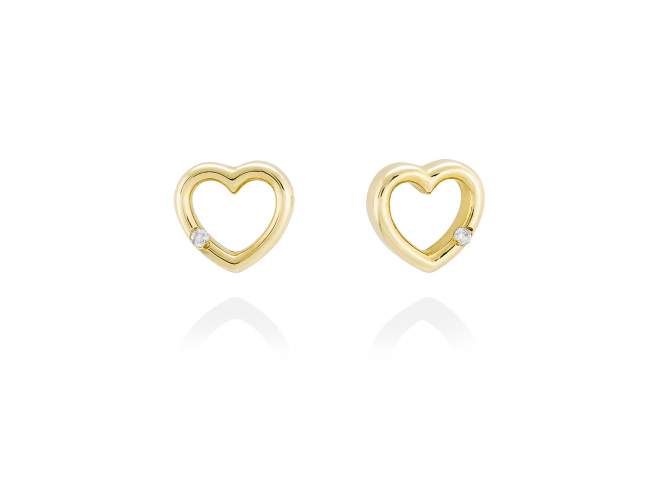 Earrings in 18kt. Gold and diamonds de Marina Garcia Joyas en plata Earrings in 18kt yellow gold and 2 diamonds carat total weight 0,012  (Color: Top Wesselton (G) Clarity: SI).
