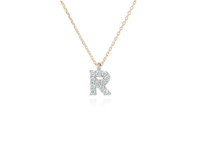 Necklace in 18kt. Gold and diamonds de Marina Garcia Joyas en plata Necklace in yellow and white 18kt gold with 11 diamonds carat total weight 0.09 (Color: Top Wesselton (G) Clarity: SI). Height of letter: 6 mm. Adjustable gold chain in 40-42 cm.
