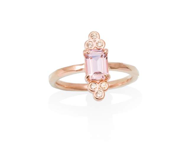 Ring VERSALLES pink in rose silver de Marina Garcia Joyas en plata Ring in 18kt rose gold plated 925 sterling silver with cognac cubic zirconia and synthetic morganite.