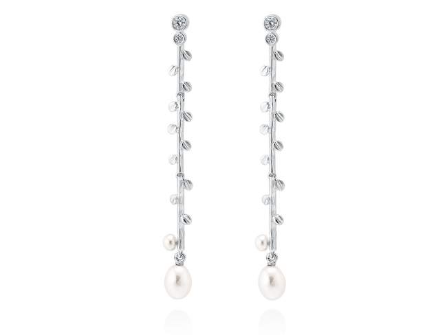 Earrings LIANA  in silver de Marina Garcia Joyas en plata Earrings in rhodium plated 925 sterling silver, white cubic zirconia and freshwater cultured pearls. (size: 7 cm.)