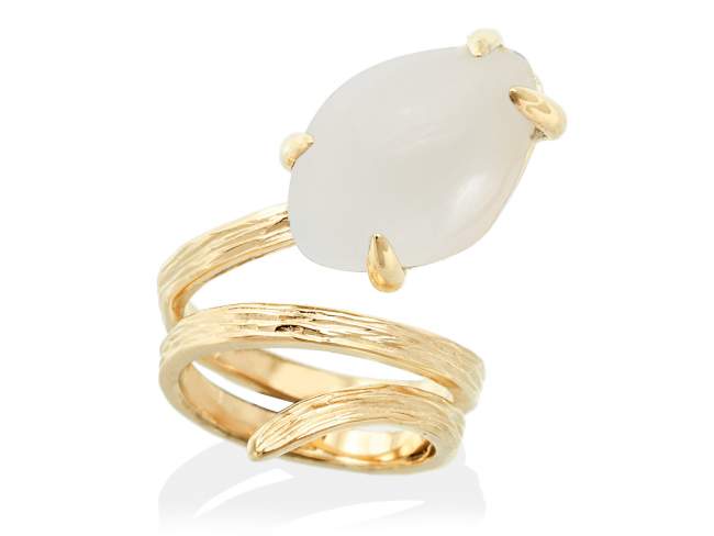 Ring POMPEYA  in golden silver de Marina Garcia Joyas en plata Ring in 18kt yellow gold plated 925 sterling silver and white moonstone.  