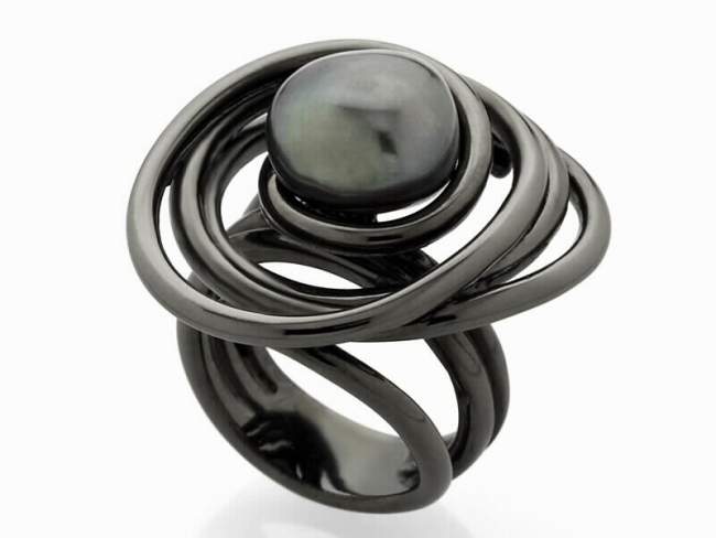 Ring ATAME in black Silver de Marina Garcia Joyas en plata Ring in ruthenium plated 925 sterling silver and grey freshwater cultured pearls.