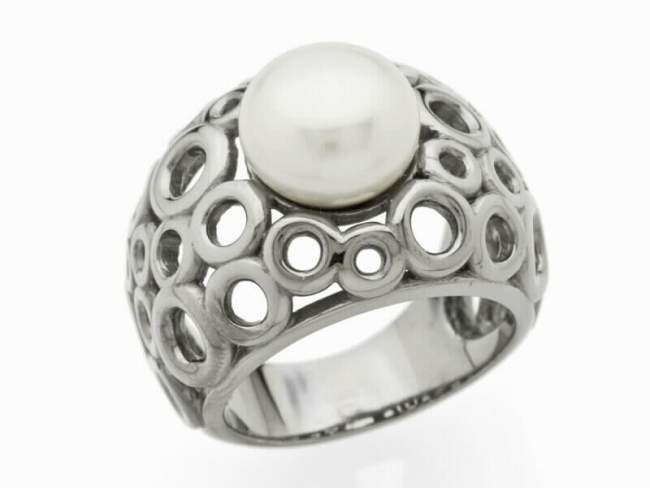 Ring AIRE in silver de Marina Garcia Joyas en plata Ring in rhodium plated 925 sterling silver and freshwater cultured pearls