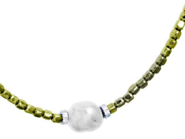 Necklace DONNA in golden Silver de Marina Garcia Joyas en plata Necklace in 18kt yellow gold plated 925 sterling silver, cubic zirconia and freshwater cultured pearl.(length: 45 cm.)