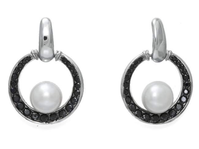 Earrings LEMAN PEARL in black Silver de Marina Garcia Joyas en plata Earrings in ruthenium plated 925 sterling silver, cubic zirconia and freshwater cultured pearls