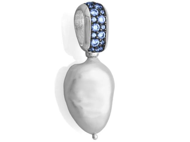 Pendant PAVE PEARL in silver de Marina Garcia Joyas en plata Pendant in rhodium plated 925 sterling silver, freshwater cultured pearl and cubic zirconia (Chain is not included)