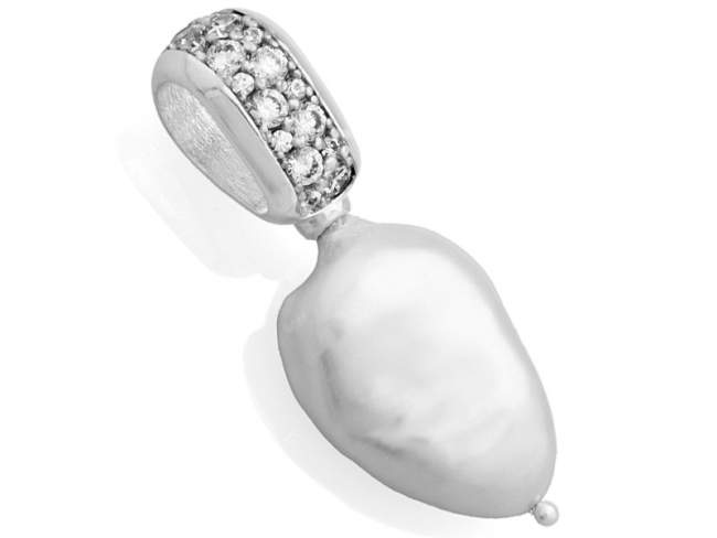 Pendant PAVE PEARL in silver de Marina Garcia Joyas en plata Pendant in rhodium plated 925 sterling silver, freshwater cultured pearls and cubic zirconia (Chain is not included)