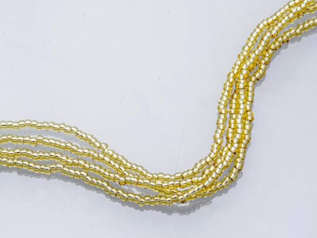 Chain MURANO de Marina Garcia Joyas en plata Necklace in golden Murano glass with 4 strands. (length 42 cm)