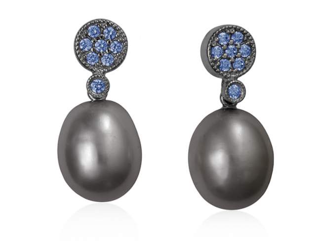 Earrings LIA Blue in black silver de Marina Garcia Joyas en plata Earrings in ruthenium plated 925 sterling silver, freshwater cultured pearl and cubic zirconia