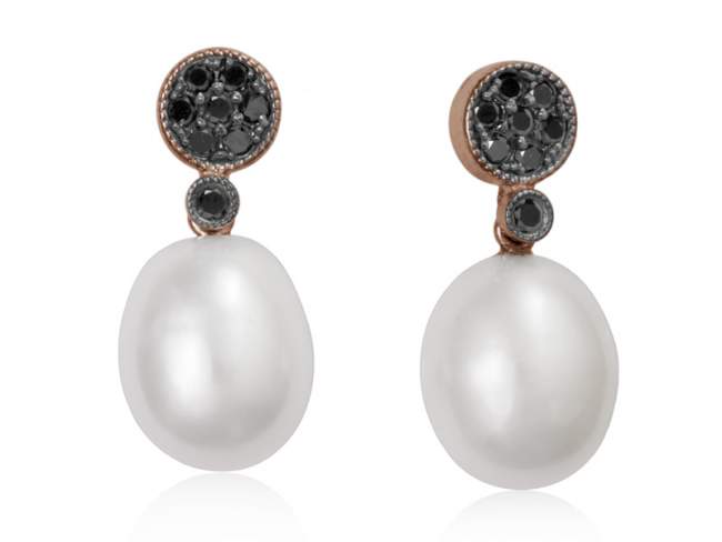 Earrings LIA Black in rose Silver de Marina Garcia Joyas en plata Earrings in 18kt rose gold plated 925 sterling silver, with synthetic black spinel and freshwater cultured pearls.  