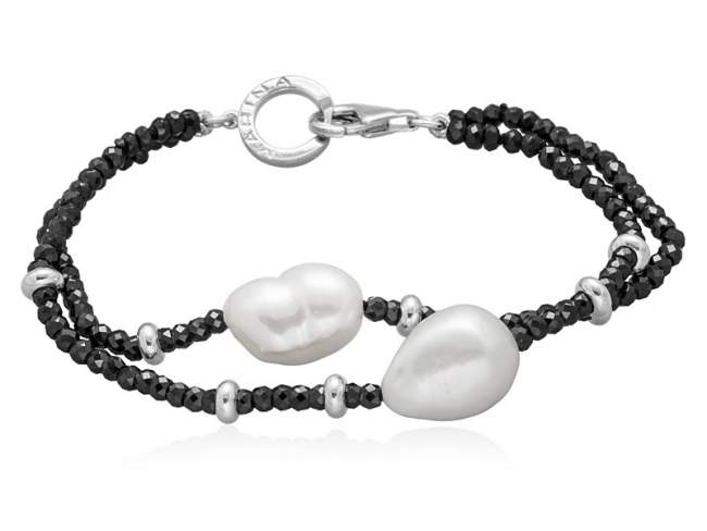 Bracelet NIGHT Pearl in silver de Marina Garcia Joyas en plata Bracelet in rhodium plated 925 sterling silver with faceted black spinels and freshwater cultured pearls. (wrist size: 18,5+2 cm.)