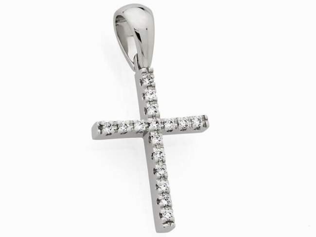 5893BB de Marina Garcia Joyas en plata <p>Colgante de cruz con diamantes, engarzados en pequeñas garras con reasa en brillo.</p>