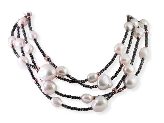 Necklace SKY Pearl in rose silver de Marina Garcia Joyas en plata Necklace in 18kt rose gold plated 925 sterling silver with white cubic zirconia, faceted black spinels and freshwater cultured pearls. (length: 47 cm.)