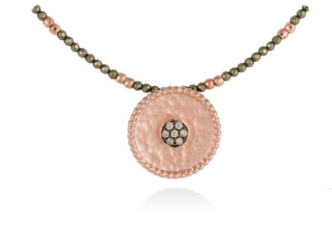 Gargantilla SIDNEY Coñac en plata rosa de Marina Garcia Joyas en plata Gargantilla de plata de primera ley (925) chapada en oro rosa de 18kt y circonita coñac con pirita facetada. (largo: 42+3 cm.)