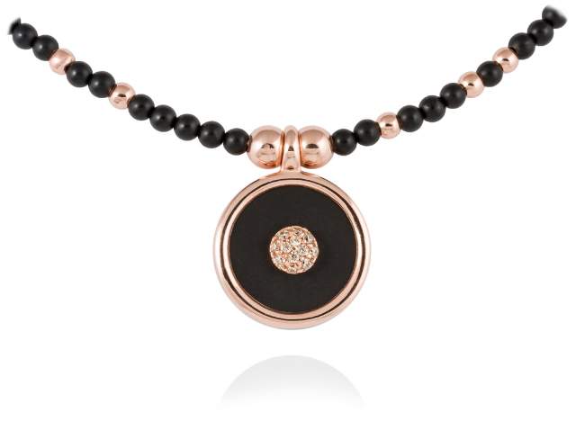 Necklace MOON Black in rose silver de Marina Garcia Joyas en plata Necklace in 18kt rose gold plated 925 sterling silver with cognac cubic zirconia and black onyx. (Length of necklace: 41+3 cm. Size of pendant: 2 cm.)