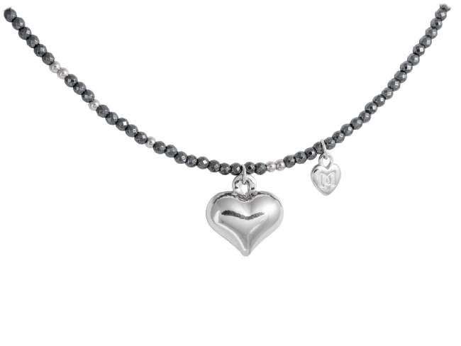 Necklace HEART  in silver de Marina Garcia Joyas en plata Necklace in rhodium plated 925 sterling silver and hematite. (length: 40+3 cm.)