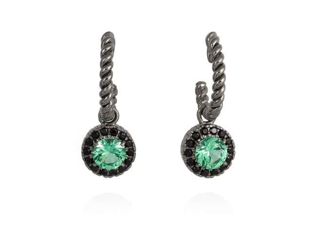 Earrings MAUI Green in black silver de Marina Garcia Joyas en plata Earrings in ruthenium plated 925 sterling silver with synthetic black spinel and synthetic stone in emerald color. (length: 2,5 cm.)