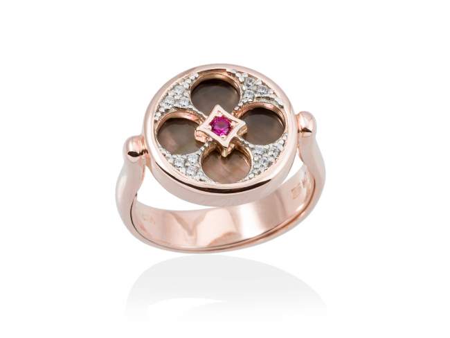 Ring FIRENZE Fuchsia in rose silver de Marina Garcia Joyas en plata Ring in 18kt rose gold plated 925 sterling silver, white cubic zirconia, synthetic fuchsia sapphire and black mother-of-pearl coin shape.  